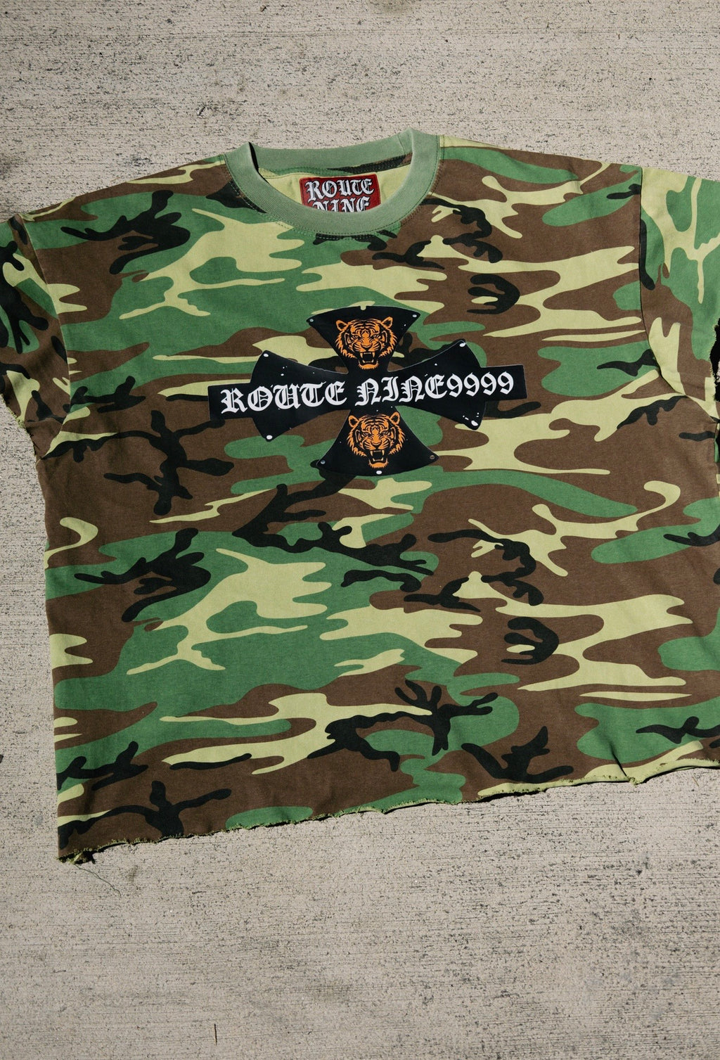Jungle 9999 Tee